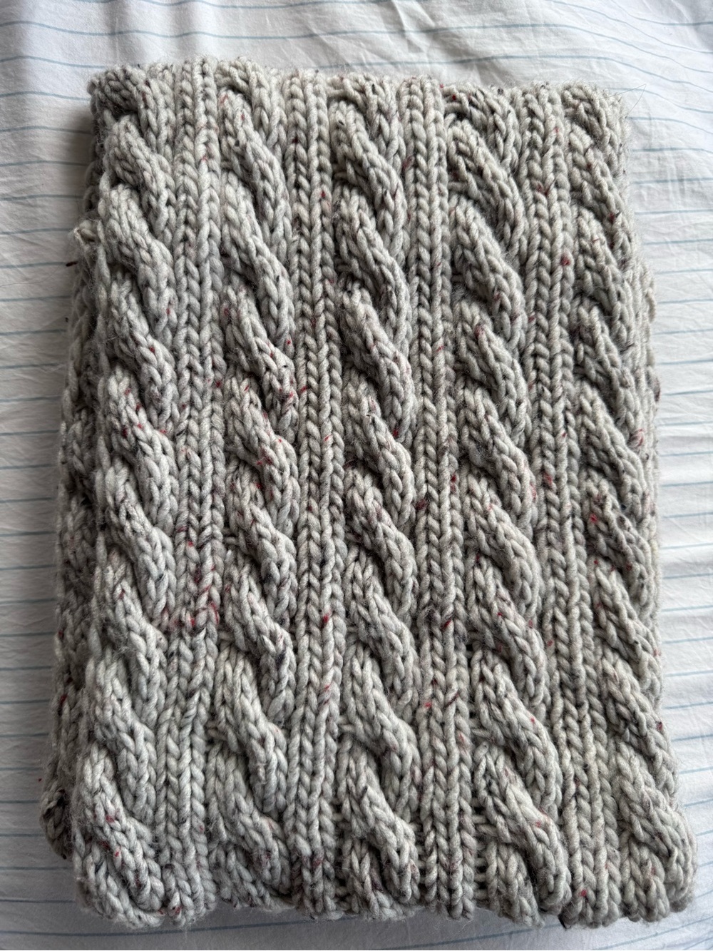 Chunky Cable Knit Scarf in Light Gray with Colour Flecks